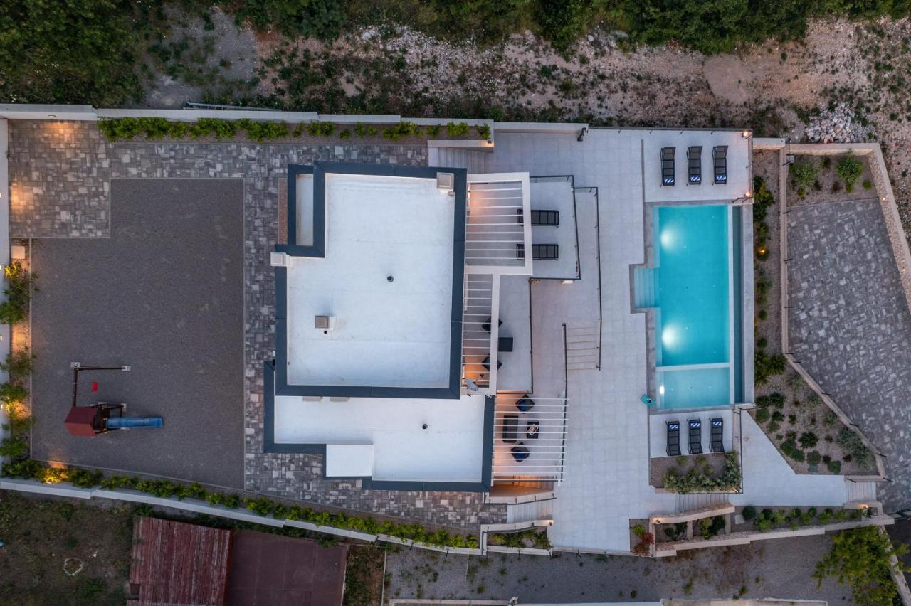 Villa Visum Smrika Exterior photo